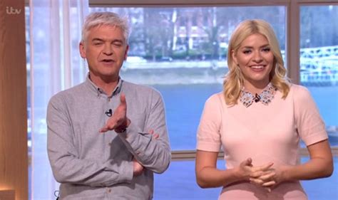 holly willoughby nip slip|Holly Willoughby flashes more than intended amid wardrobe。